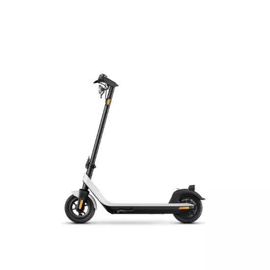 Trottinette Électrique NIU KQi2 Pro – 28 km/h – 40 km d'autonomie – Blanche